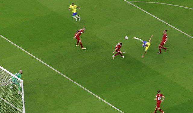 richarlison-gol-brasil-x-suica-copa-do-mundo-voleio-20122022114055253-640x375