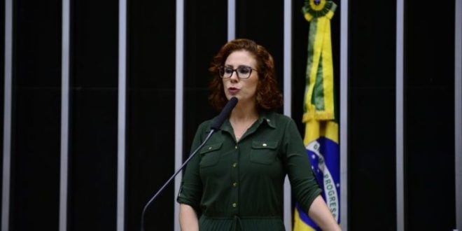 Acesse-Politica-O-site-de-politica-mais-acessado-da-Bahia-www.acessepolitica.com_.br-carla-zambelli-zambeli-660x330