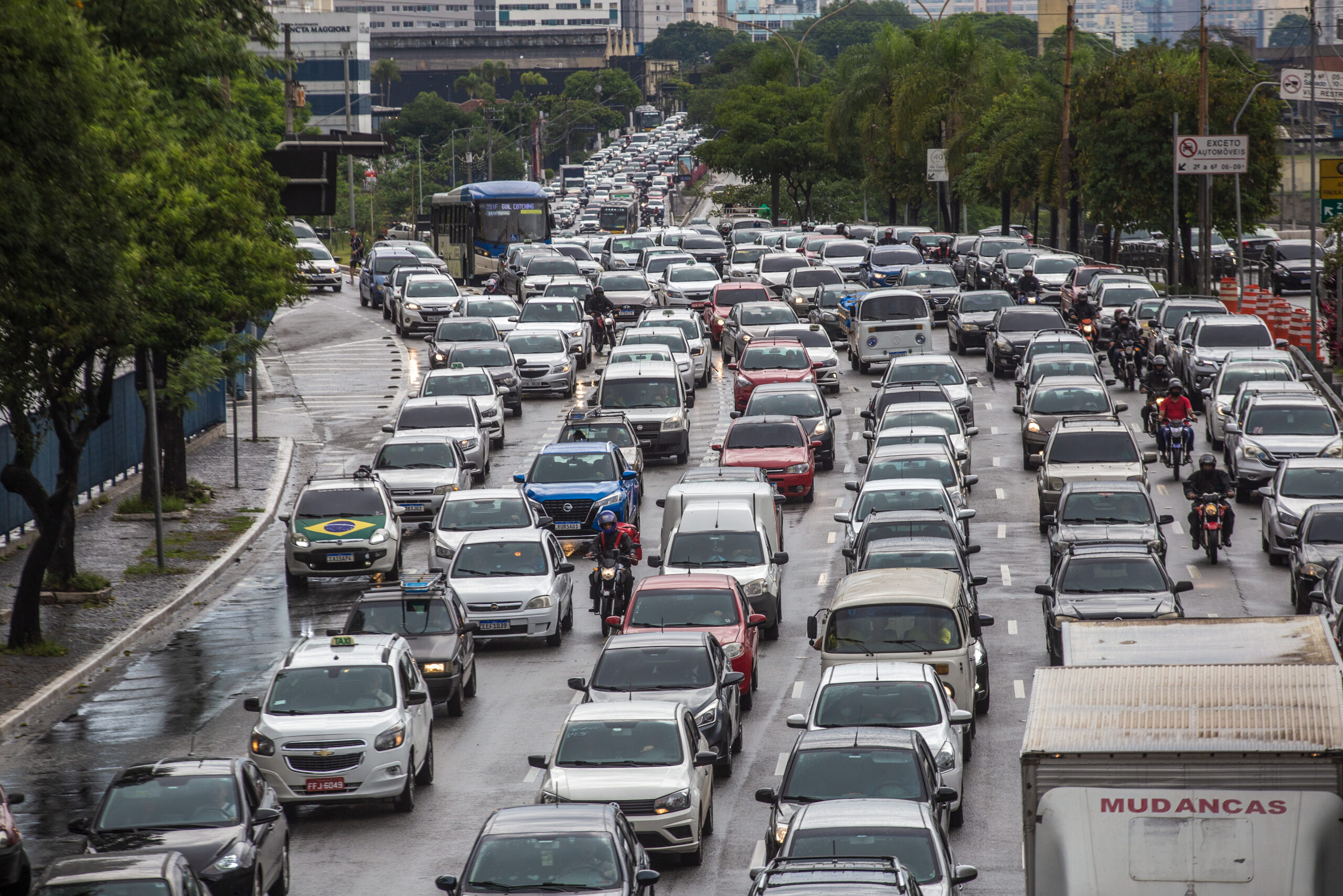 Transito_Sao_Paulo_-_foto__Jardiel_Carvalho__F_Folhapress