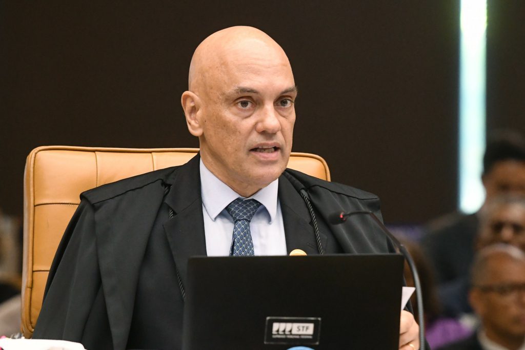 alexandre-de-moraes-pl-das-fake-news-1024x683
