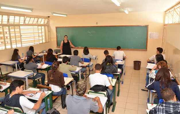 governo-publica-chamamento-para-oss-na-educacao-em-goias