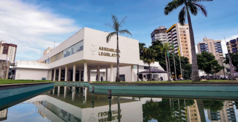 assembleia-2589654-6985211-658742,3