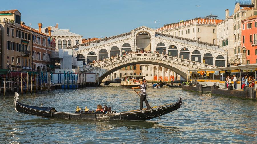 ponte-de-rialto-1644338286180_v2_900x506