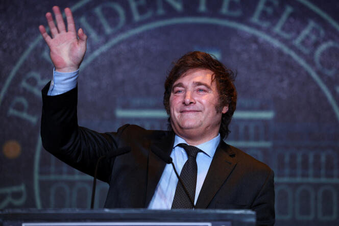 Argentine president-elect Javier Milei addresses supporters after winning Argentina's runoff presidential election, in Buenos Aires, Argentina November 19, 2023. REUTERS/Agustin Marcarian