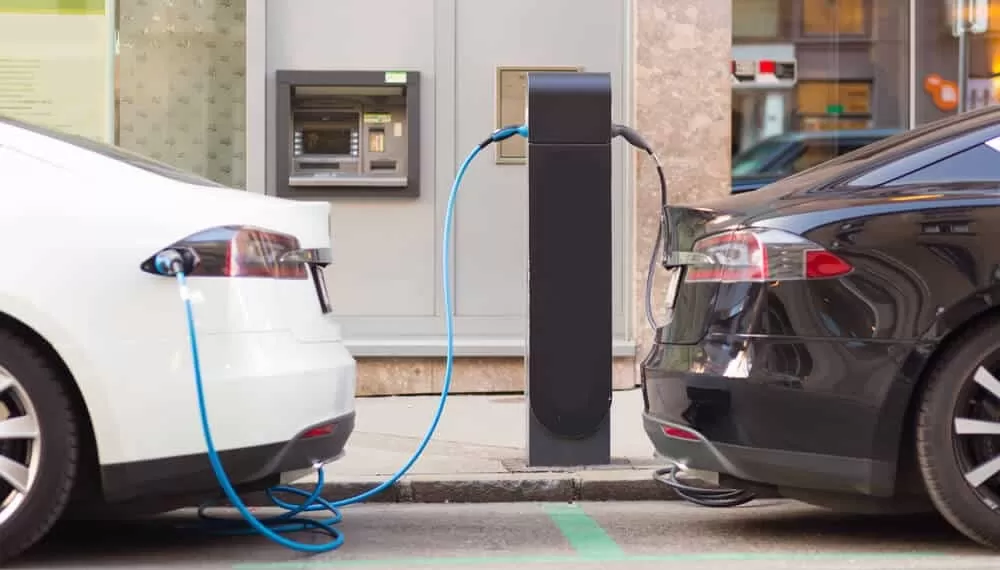 carros-hibridos-e-eletricos-Gazeta-Mercantil-1000x570