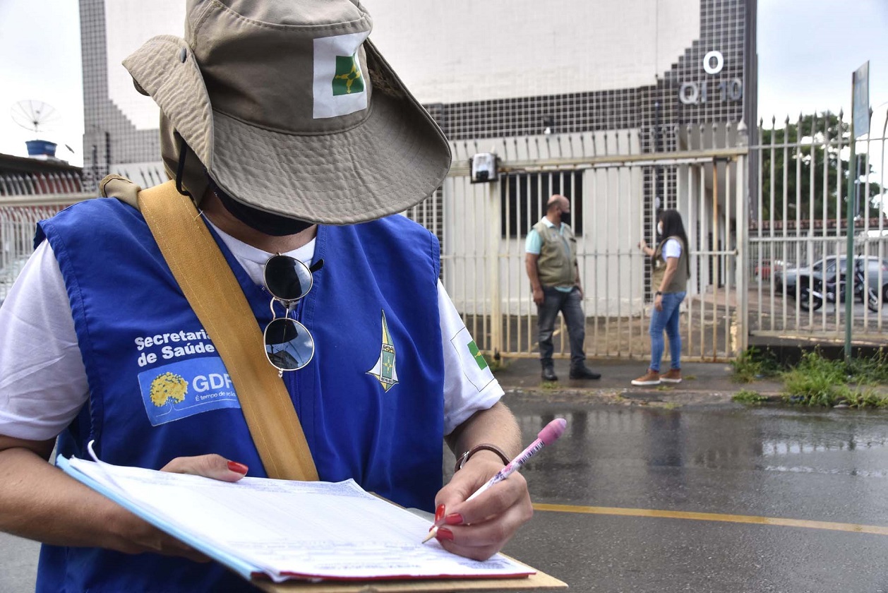 Acao-de-combate-a-dengue-no-Guara-Foto-Tony-Winston-Agencia-Saude-DF-12