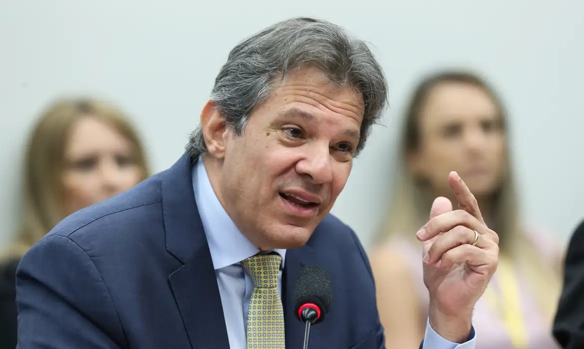 Ela-poderia-valer-ja-em-2025-dependendo-da-votacao-00938069-0-202411271500