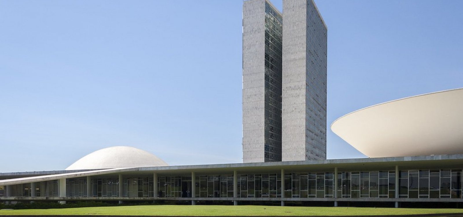 125570,prefeitos-de-todo-o-pais-vao-a-brasilia-em-manifestacao-contra-propostas-do-governo-federal-3