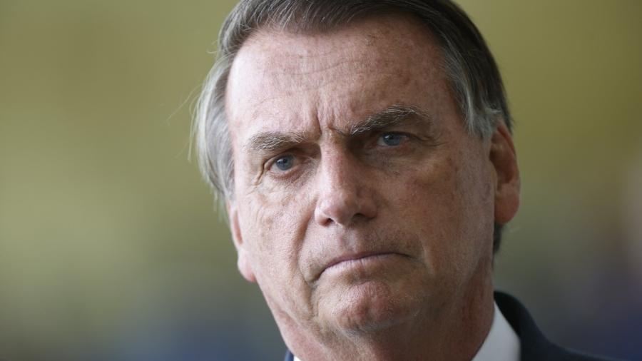 bolsonaro-devera-entregar-joias-sauditas-a-caixa-e-armas-a-pf-decide-tcu-1679510906729_v2_900x506
