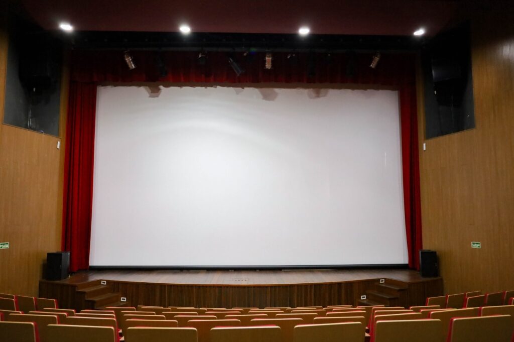 SECULT-CINE-TEATRO-SAO-JOAQUIM-FACHADA-INTERNA-FILME-PREMIADOS-E-INEDITOS-1024x681