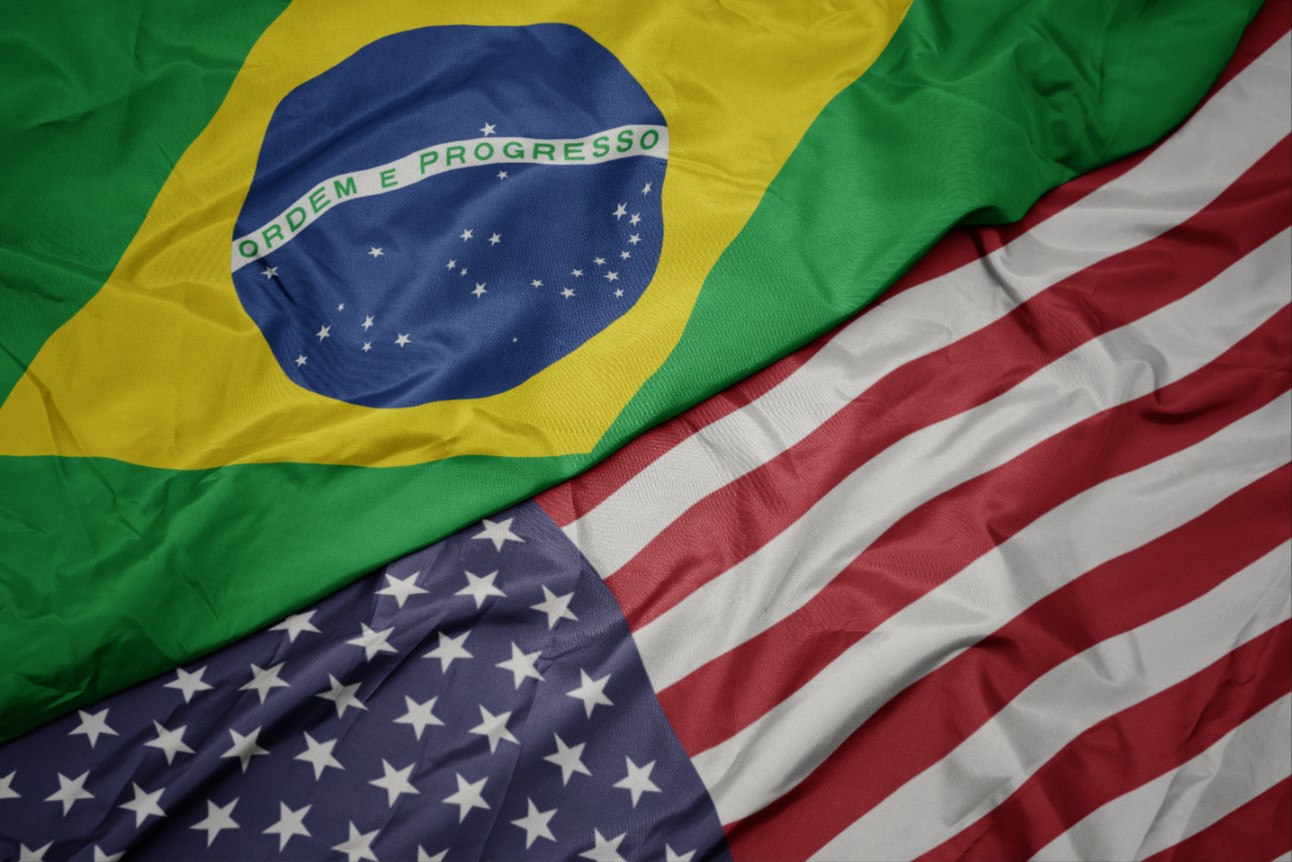 brasileua_xlWd8N7