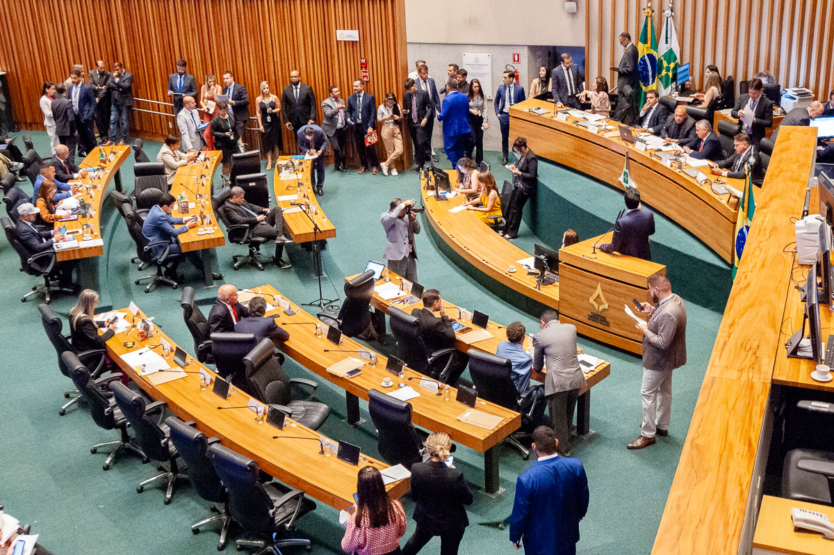 Plenário da Câmara Legislativa do DF durante sessão ordinária. Debates políticos sobre o Distrito Federal.

Crédito: Carlos Gandra/Agência CLDF