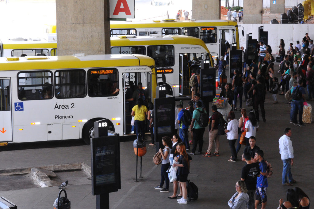onibus-aumento-frota-renato-araujo-1024x683