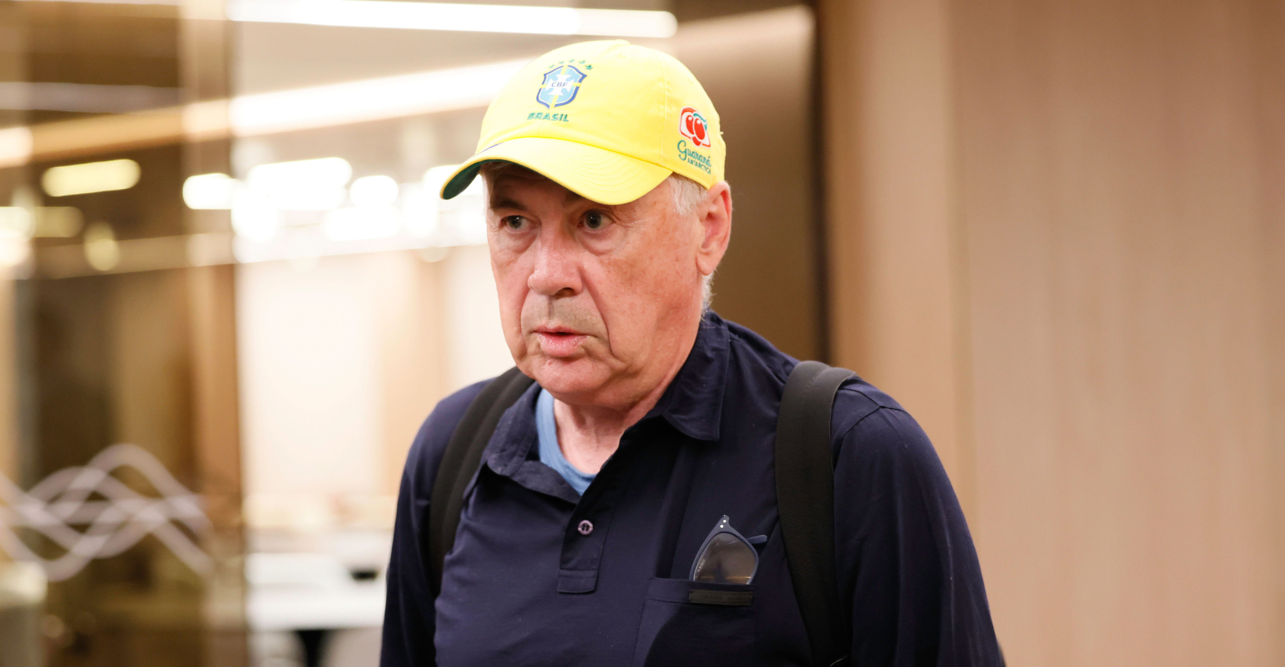 2025-CARLO-ANCELOTTI-CHEGA-AO-RIO-1-scaled