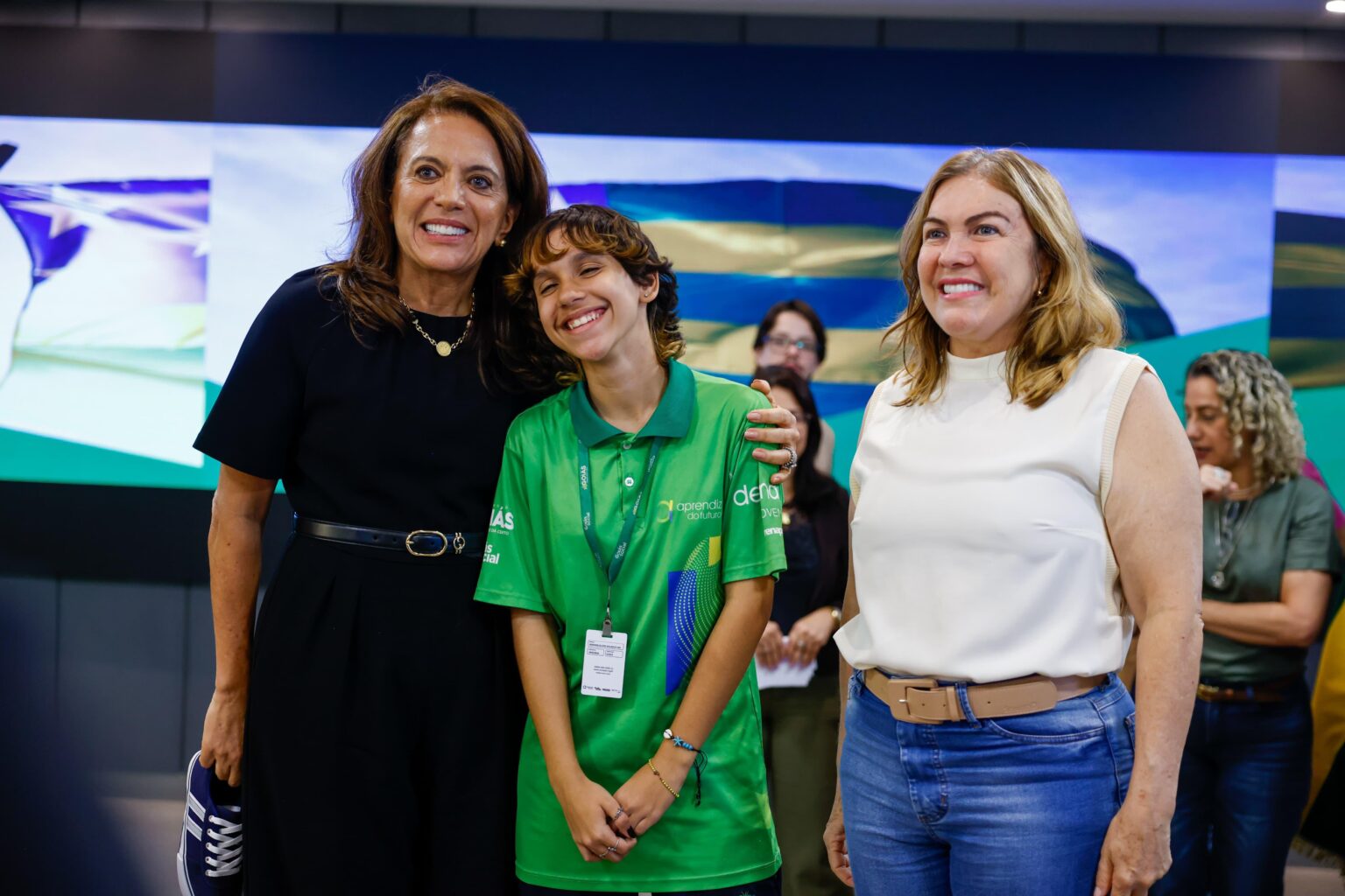 SSECOM_MERENDA_ESCOLAR_GRACINHA_CAIADO_POR_LUCAS_DIENER-1536x1024